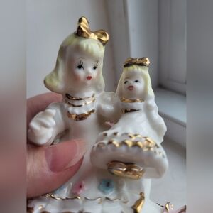 Sweet Vintage Japan Ceramics Figurine